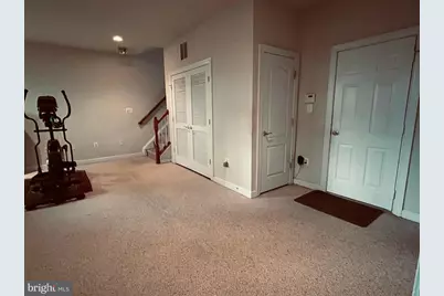 8829 Blue Royale Lane, Fairfax, VA 22031 - Photo 23