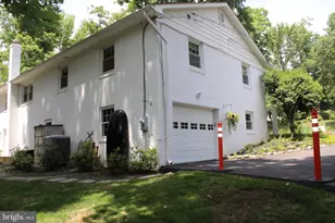 3606 Barkley Dr, Fairfax, VA 22031 - Photo 23