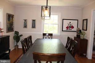 3606 Barkley Dr, Fairfax, VA 22031 - Photo 3