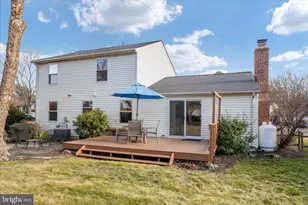 13050 Monterey Estates Dr, Herndon, VA 20171 - Photo 43