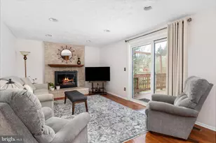 13050 Monterey Estates Dr, Herndon, VA 20171 - Photo 15