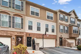 9020 Endicott Pl, Lorton, VA 22079 - Photo 3