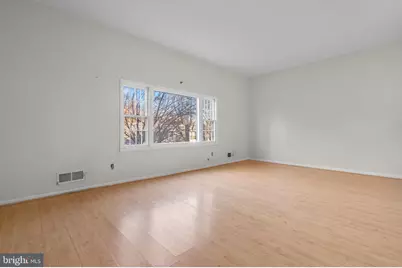 5927 Bayshire Road, Springfield, VA 22152 - Photo 3