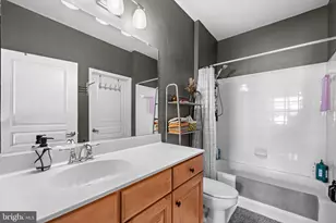 12001 Market St, Reston, VA 20190 - Photo 15