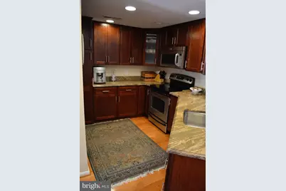 11162 Harbor Court, Reston, VA 20191 - Photo 3