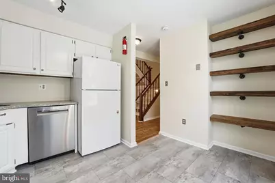 10326 Pond Spice Terrace, Burke, VA 22015 - Photo 9