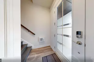 12342 Azure Ln, Fairfax, VA 22033 - Photo 25