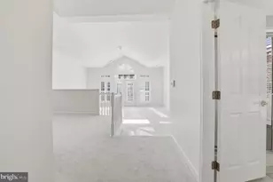 1919 Logan Manor Dr, Reston, VA 20190 - Photo 29