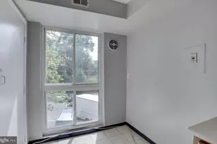 5614 Bloomfield Dr, Alexandria, VA 22312 - Photo 5