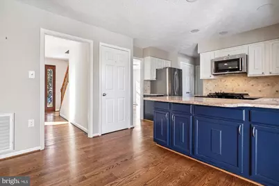 4623 University Drive, Fairfax, VA 22030 - Photo 13