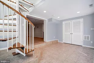 4623 University Dr, Fairfax, VA 22030 - Photo 33