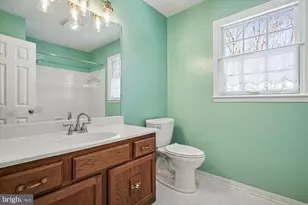 4623 University Dr, Fairfax, VA 22030 - Photo 29