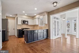 4623 University Dr, Fairfax, VA 22030 - Photo 11