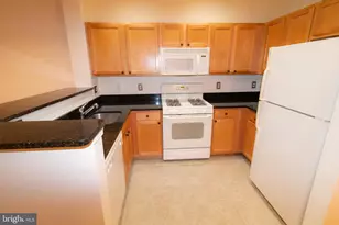 12000 Market St, Reston, VA 20190 - Photo 7