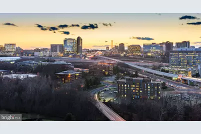 1961 Illumination Drive #402, Vienna, VA 22182 - Photo 25