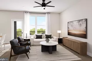 8131 Shining Star Ln, Vienna, VA 22182 - Photo 3