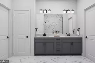 8131 Shining Star Ln, Vienna, VA 22182 - Photo 7