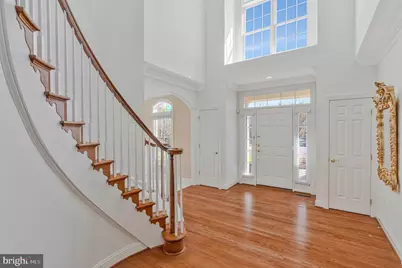5802 Ridings Manor Place, Centreville, VA 20120 - Photo 5