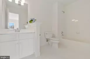 5802 Ridings Manor Pl, Centreville, VA 20120 - Photo 47