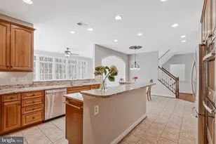 5802 Ridings Manor Pl, Centreville, VA 20120 - Photo 25