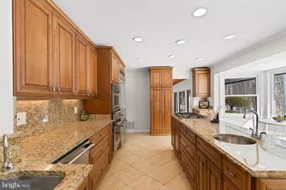 6713 Briarcroft Street, Clifton, VA 20124 - Photo 17