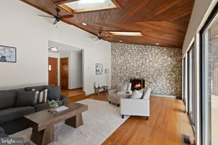 6713 Briarcroft St, Clifton, VA 20124 - Photo 15