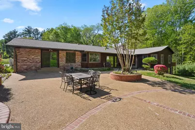 6713 Briarcroft Street, Clifton, VA 20124 - Photo 5