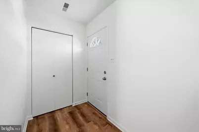 5834 Burke Manor Court, Burke, VA 22015 - Photo 3