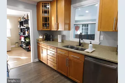6421 Inwood Drive, Springfield, VA 22150 - Photo 9