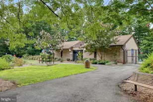 2120 Golf Course Dr, Reston, VA 20191 - Photo 57