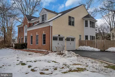 9315 Hallston Court, Fairfax Station, VA 22039 - Photo 3