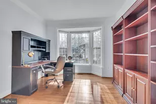 9315 Hallston Ct, Fairfax Station, VA 22039 - Photo 19