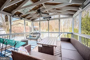 6112 Harmon Pl, Springfield, VA 22152 - Photo 31