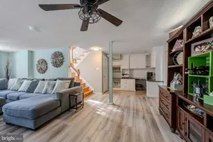 6112 Harmon Pl, Springfield, VA 22152 - Photo 25