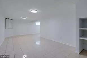 8122 Truro Ct, Springfield, VA 22152 - Photo 27