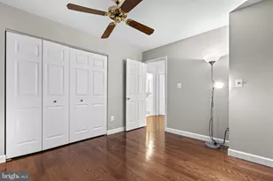 2285 Idylwood Station Ln, Falls Church, VA 22043 - Photo 23