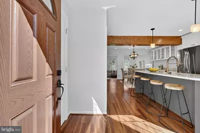 5707 Lawsons Hill Court, Alexandria, VA 22310 - Photo 3