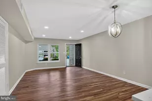 5809 Orchard Hill Ln, Clifton, VA 20124 - Photo 7