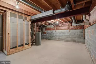 10858 Parcel Ct, Oakton, VA 22124 - Photo 39