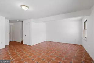 10858 Parcel Ct, Oakton, VA 22124 - Photo 37