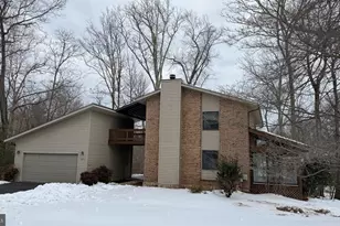 10858 Parcel Ct, Oakton, VA 22124 - Photo 1