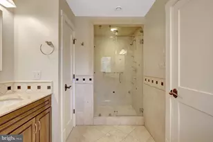 1432 Waggaman Cir, McLean, VA 22101 - Photo 21