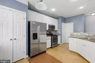 2454 Curie Ct, Herndon, VA 20171 - Photo 7