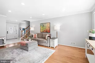 7913 Laural Valley Way, Springfield, VA 22153 - Photo 17