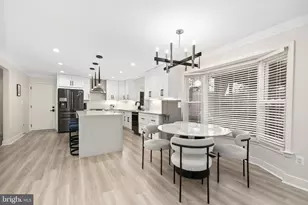 3623 Great Laurel Ln, Fairfax, VA 22033 - Photo 15