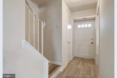 14369 Saguaro Place, Centreville, VA 20121 - Photo 3