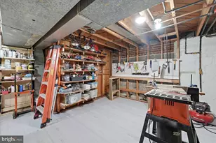 6020 Amherst Ave, Springfield, VA 22150 - Photo 53