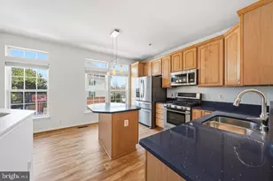 2957 Huntington Grove Square, Alexandria, VA 22306 - Photo 9