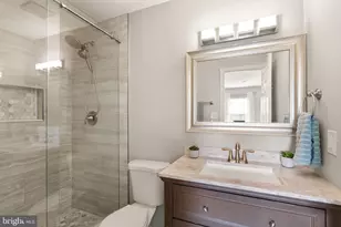 9660 Masterworks Dr, Vienna, VA 22181 - Photo 27