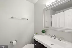 9660 Masterworks Dr, Vienna, VA 22181 - Photo 31